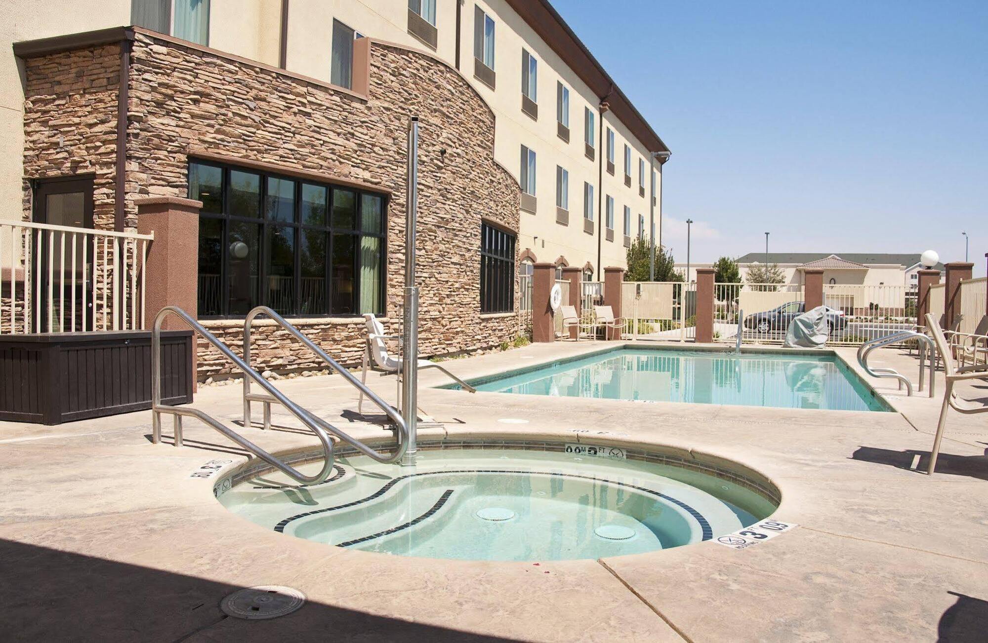 Holiday Inn Express & Suites Clovis Fresno Area By Ihg Kültér fotó